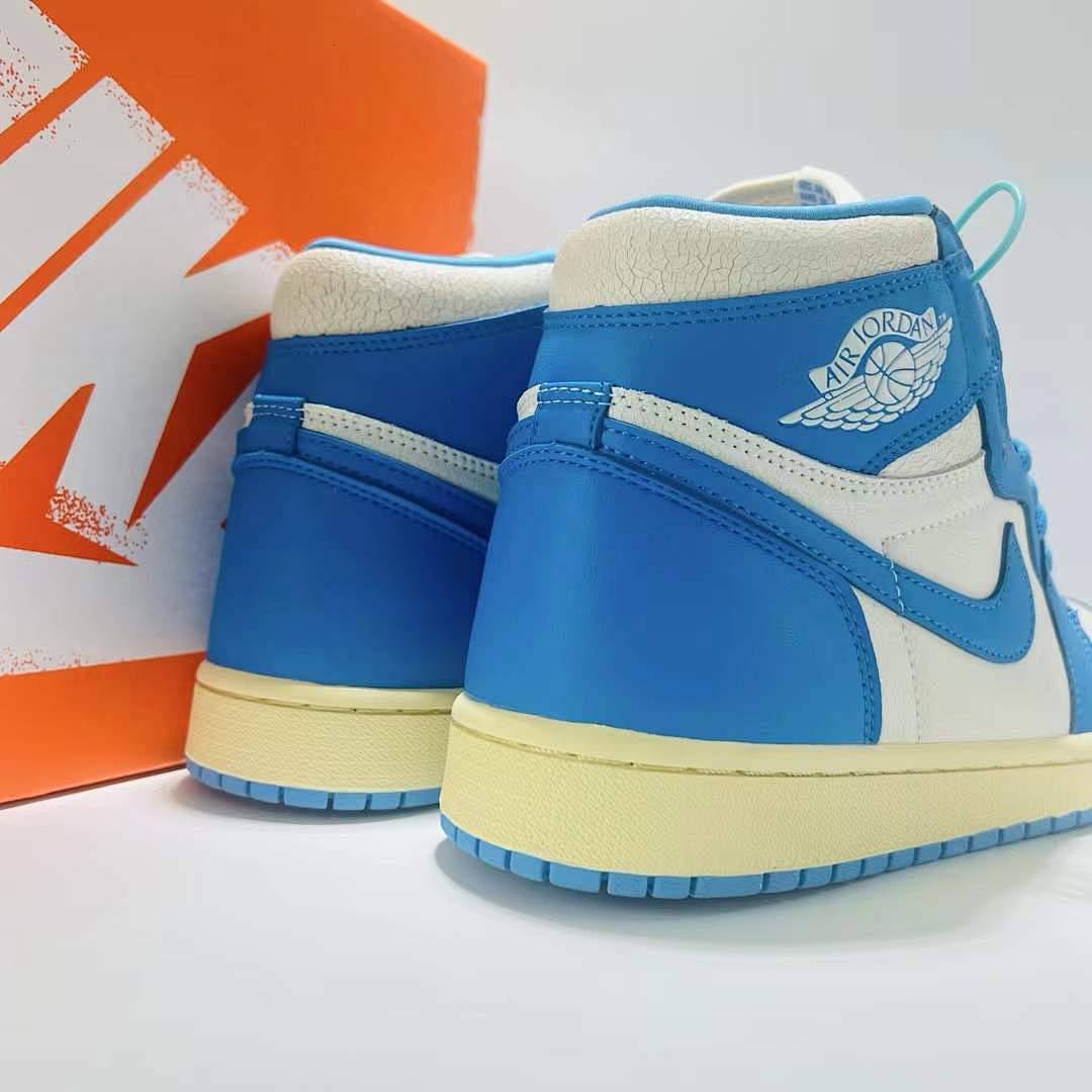 Air Jordan 1 Retro High OG University Blue UNC White Vintage Aged Sail Midsole Sneakers 555088-134 - Image 3