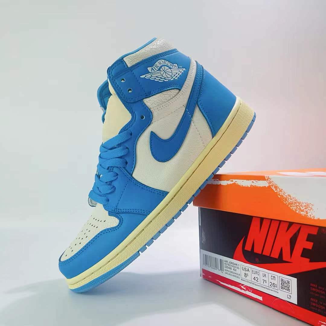 Air Jordan 1 Retro High OG University Blue UNC White Vintage Aged Sail Midsole Sneakers 555088-134 - Image 4