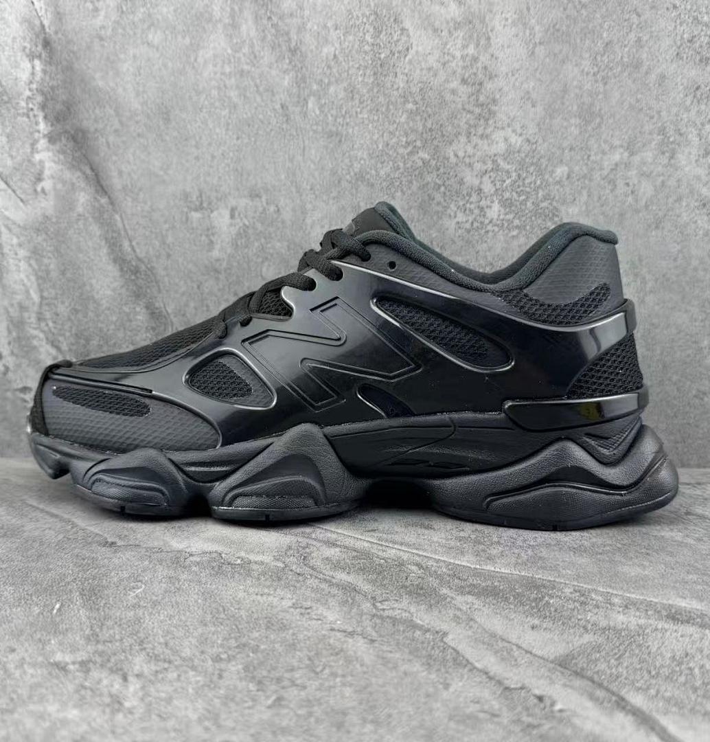 Adidas Ozweego Triple Black Chunky Trainers Men's Women's Lifestyle Sneakers FY2176 - Image 3