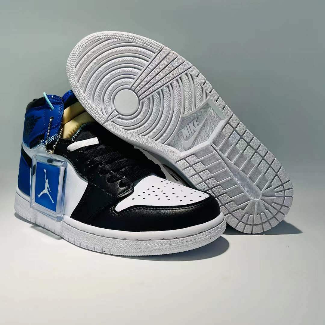 Air Jordan 1 Retro High OG 'Royal Toe' (555088-041) Deconstructed Exposed Foam Tongue White Black Royal Blue - Image 8