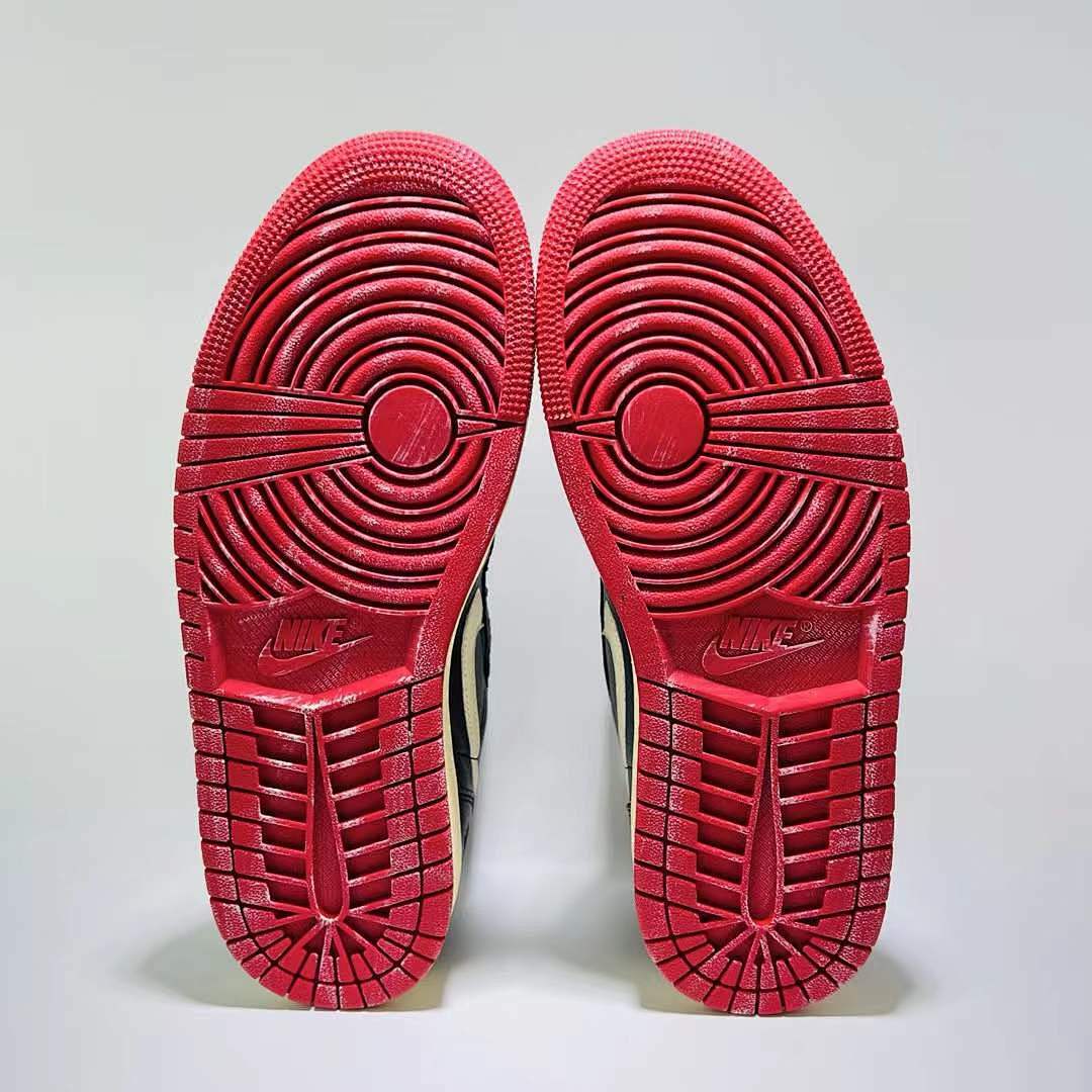 Air Jordan 1 Low SE Black Sail Gym Red Mini Swoosh Stitched Sneakers
Air Jordan 1 Low SE 'Black/Sail/Gym Red' - Image 5