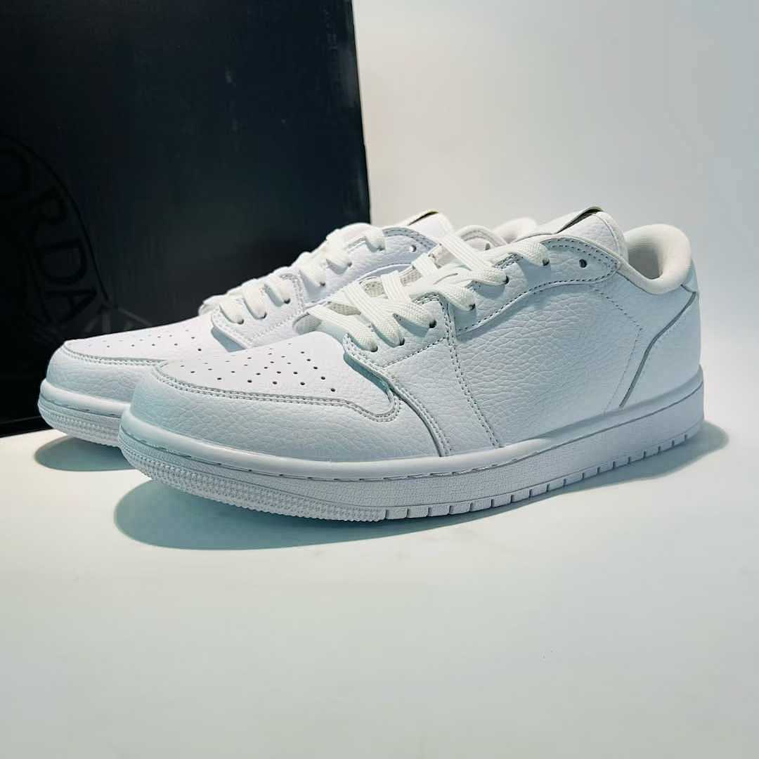 Air Jordan 1 Low Triple White Sneakers 553558-130 DC0774-100 All White Leather Casual Shoes