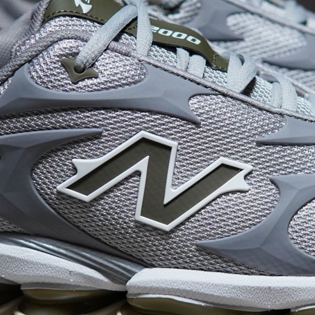 New Balance 1906R Castlerock Grey Silver Metallic Sneakers M1906RCA - Image 8