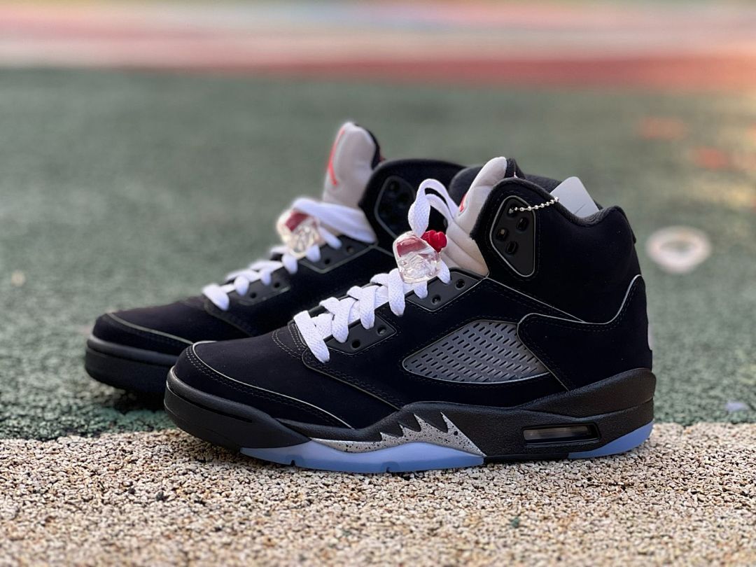 Air Jordan 5 Retro Moonlight Oreo Black Cool Grey White Icy Sole CT4838-011