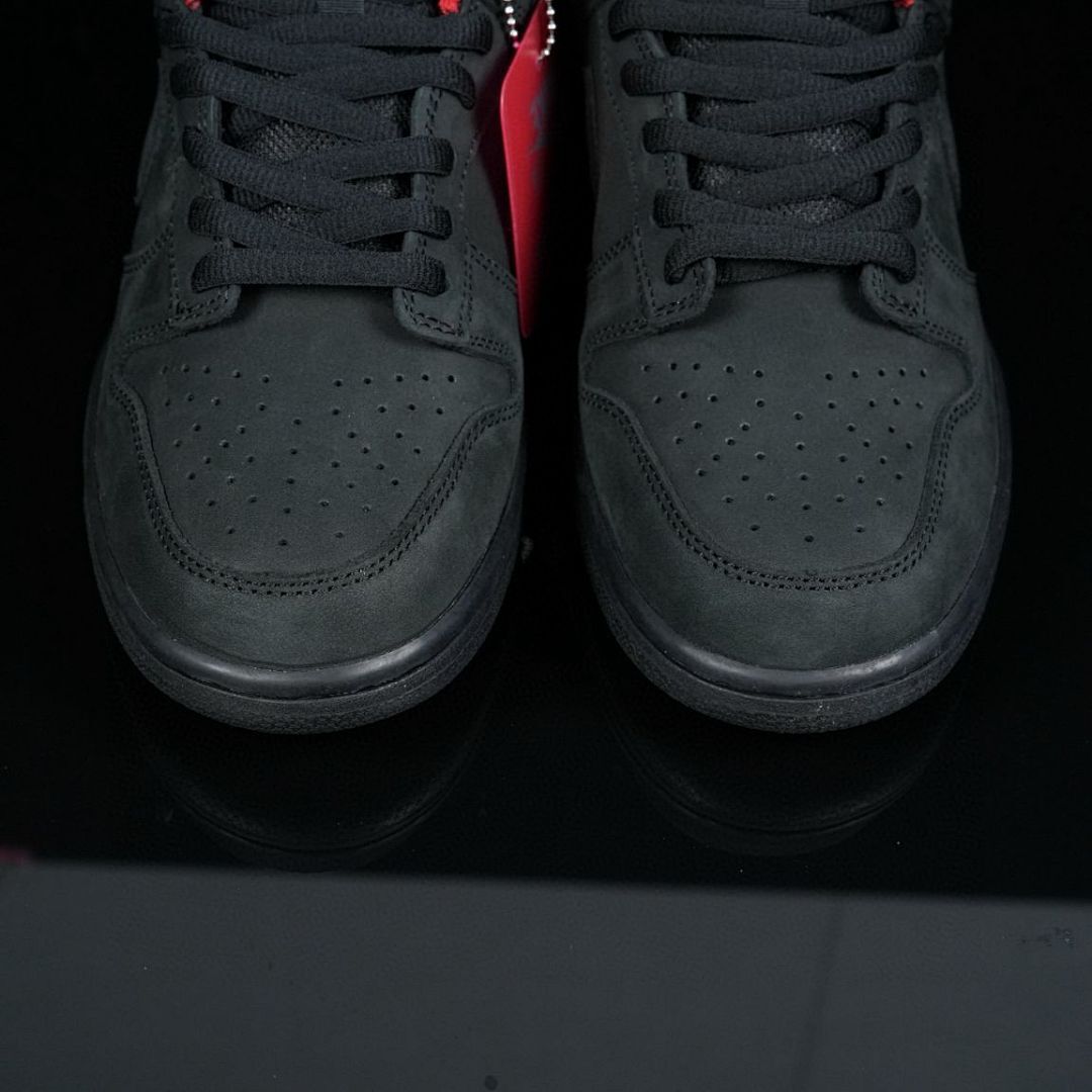 Nike SB Dunk Low Supreme '94 Black Red Sneakers Shoes (436329-001) - Image 5