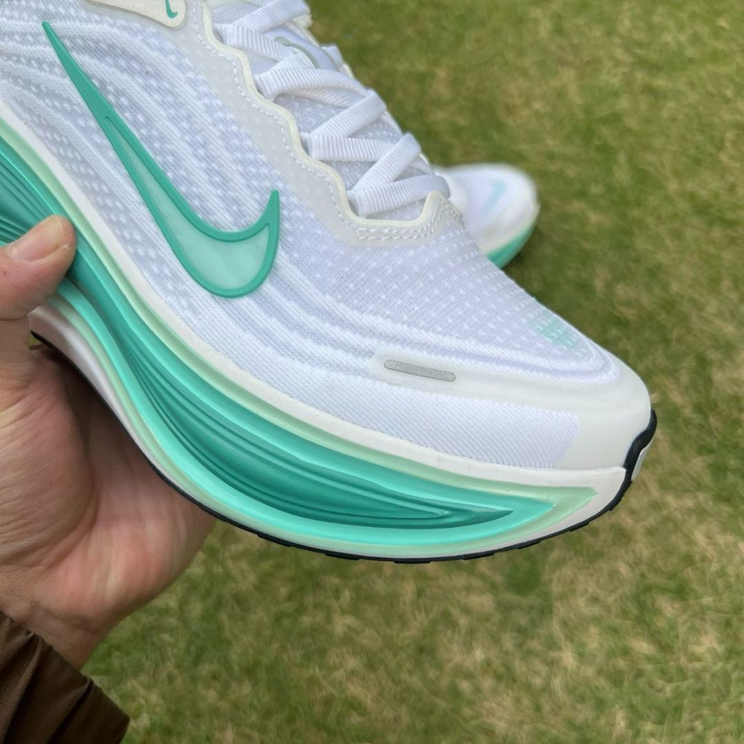 Nike ZoomX Invincible Run Flyknit 3 White Jade Ice Seafoam Running Shoes DR2615-101 - Image 3