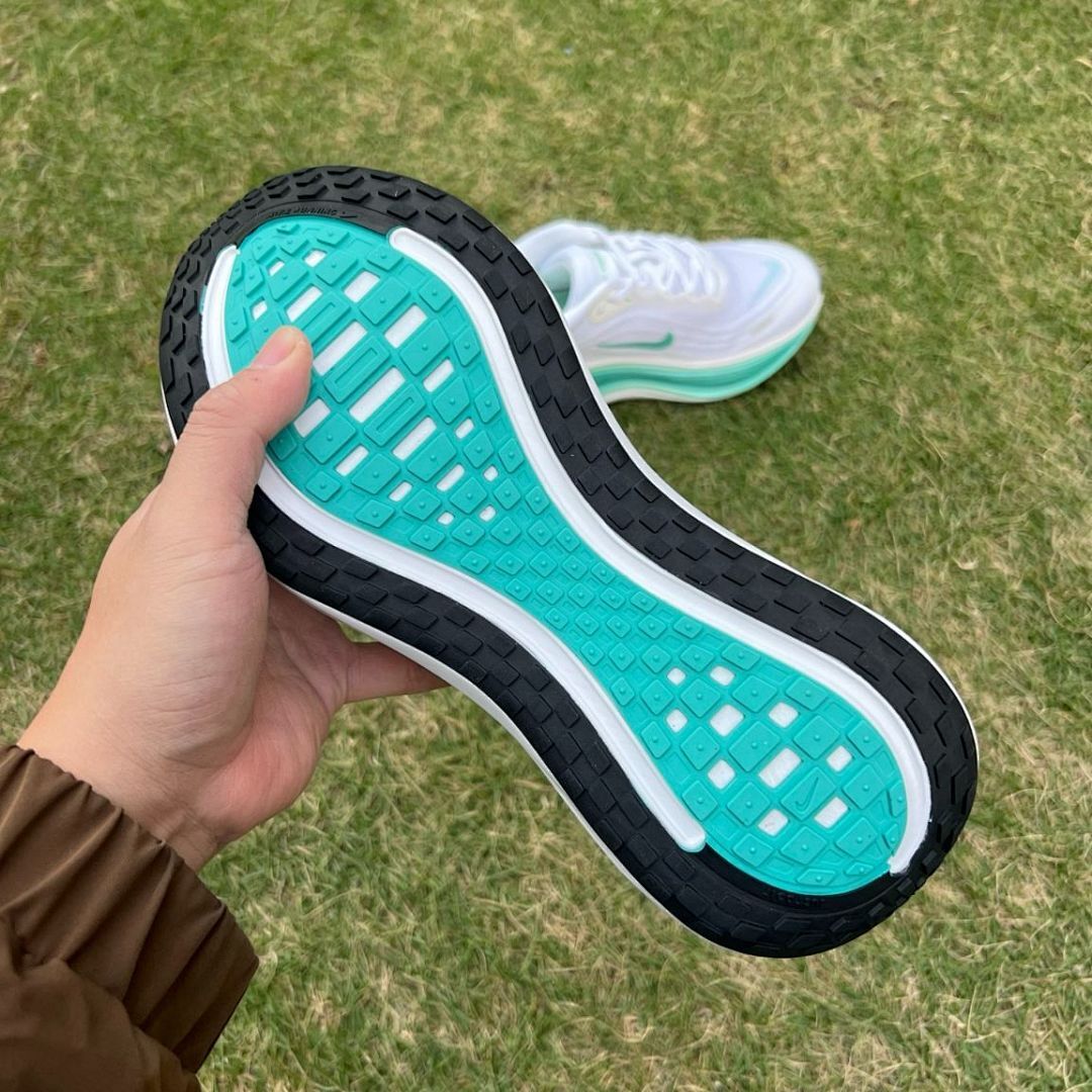 Nike ZoomX Invincible Run Flyknit 3 White Jade Ice Seafoam Running Shoes DR2615-101 - Image 6