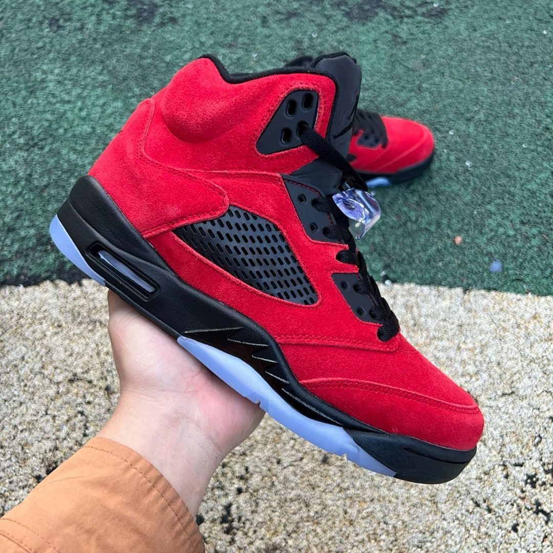 Air Jordan 5 Retro Raging Bull DD0587-600 Men's Varsity Red Suede Black Icy Sole Sneakers - Image 9