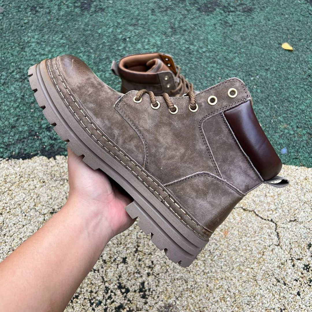 Timberland Men's Dark Brown Nubuck Waterproof Ankle Boots Stacked Lug Sole - Image 8