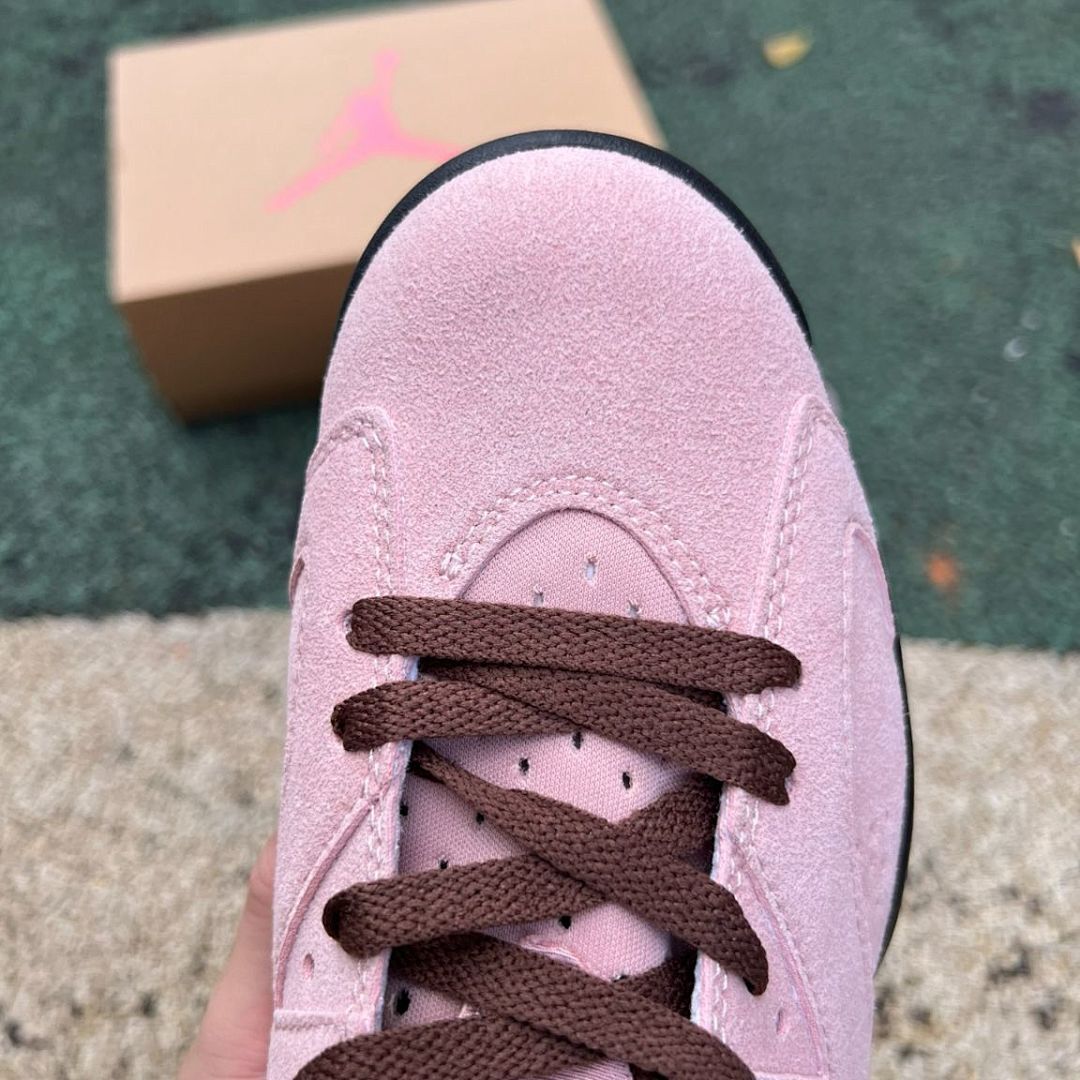 Air Jordan 6 Retro Travis Scott Pink Suede F&F Friends & Family Limited Edition Sneakers - Image 4