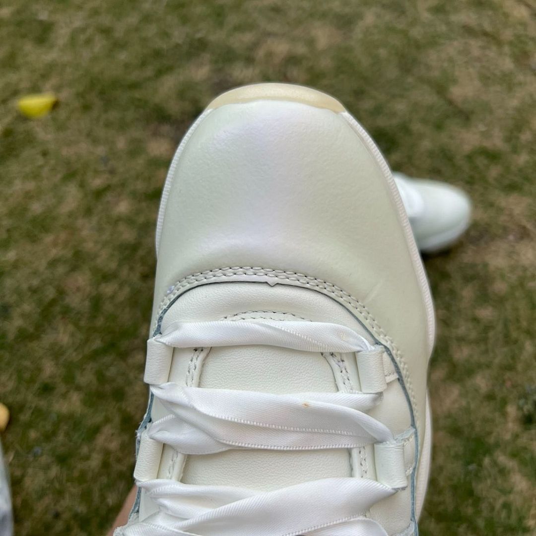 Air Jordan 11 Retro White Iridescent Metallic Silver Vast Grey GS Sneakers 378038-100 - Image 5