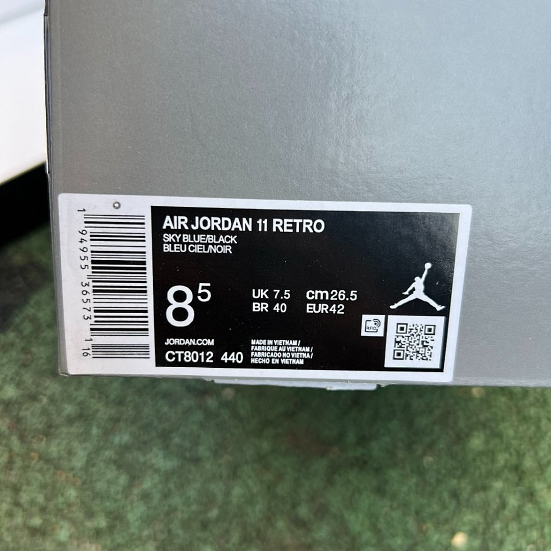 Air Jordan 11 Retro "Pantone" University Blue Black Patent Leather Sneakers Shoes 683072-405 - Image 2