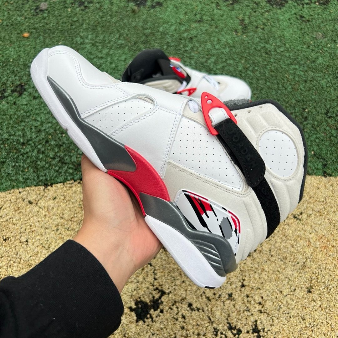 Air Jordan 8 Retro "Bugs Bunny" White True Red Black Men's Sneakers 305381-103 - Image 7