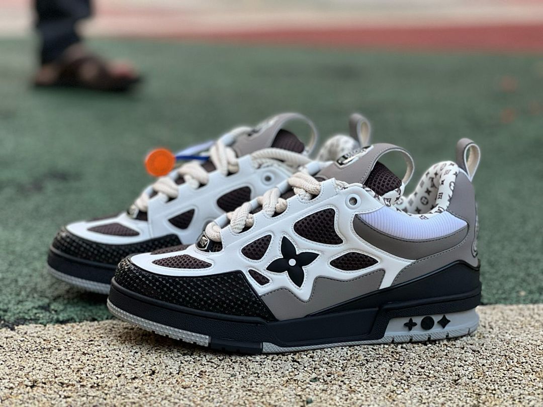 Louis Vuitton LV Trainer Sneaker Men's White Brown Monogram Mesh Leather Shoes 1AAXQ2