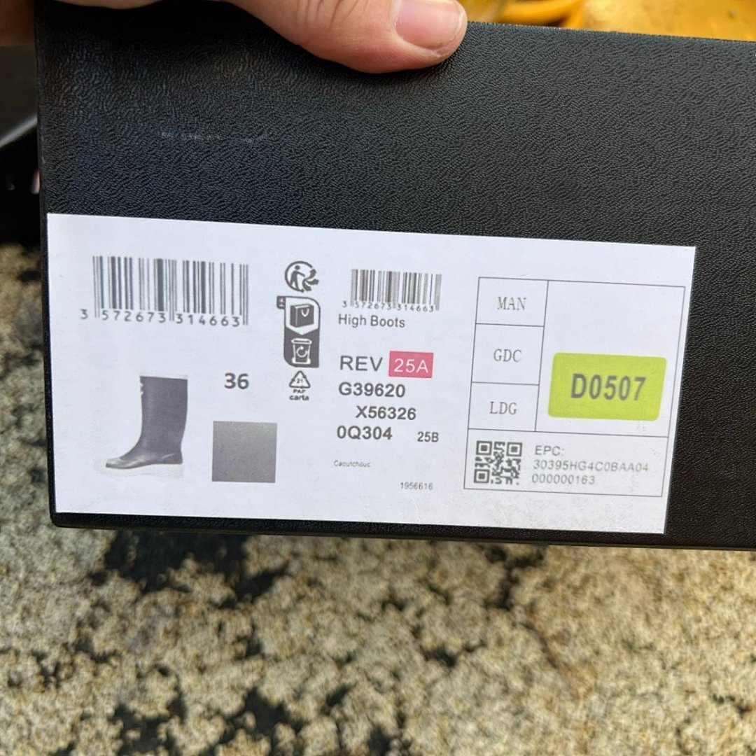 Chanel Black Rubber Rain Boots White Cap Toe CC Logo - Image 2