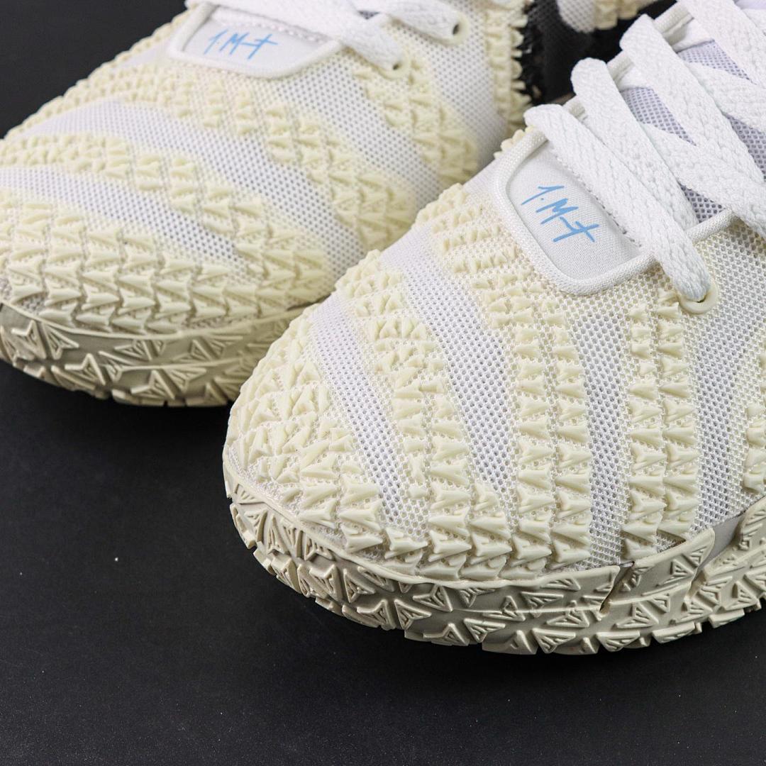 Nike Kyrie 4 ZoomX White Black Men's Basketball Sneakers - Image 4